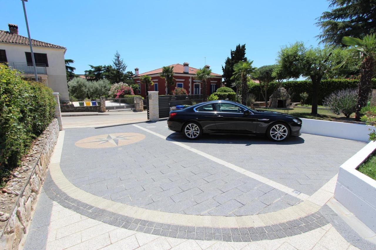 Apartments Knezovic Rovinj Exterior foto