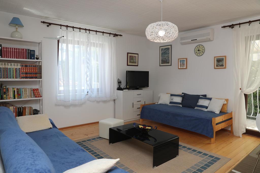 Apartments Knezovic Rovinj Exterior foto